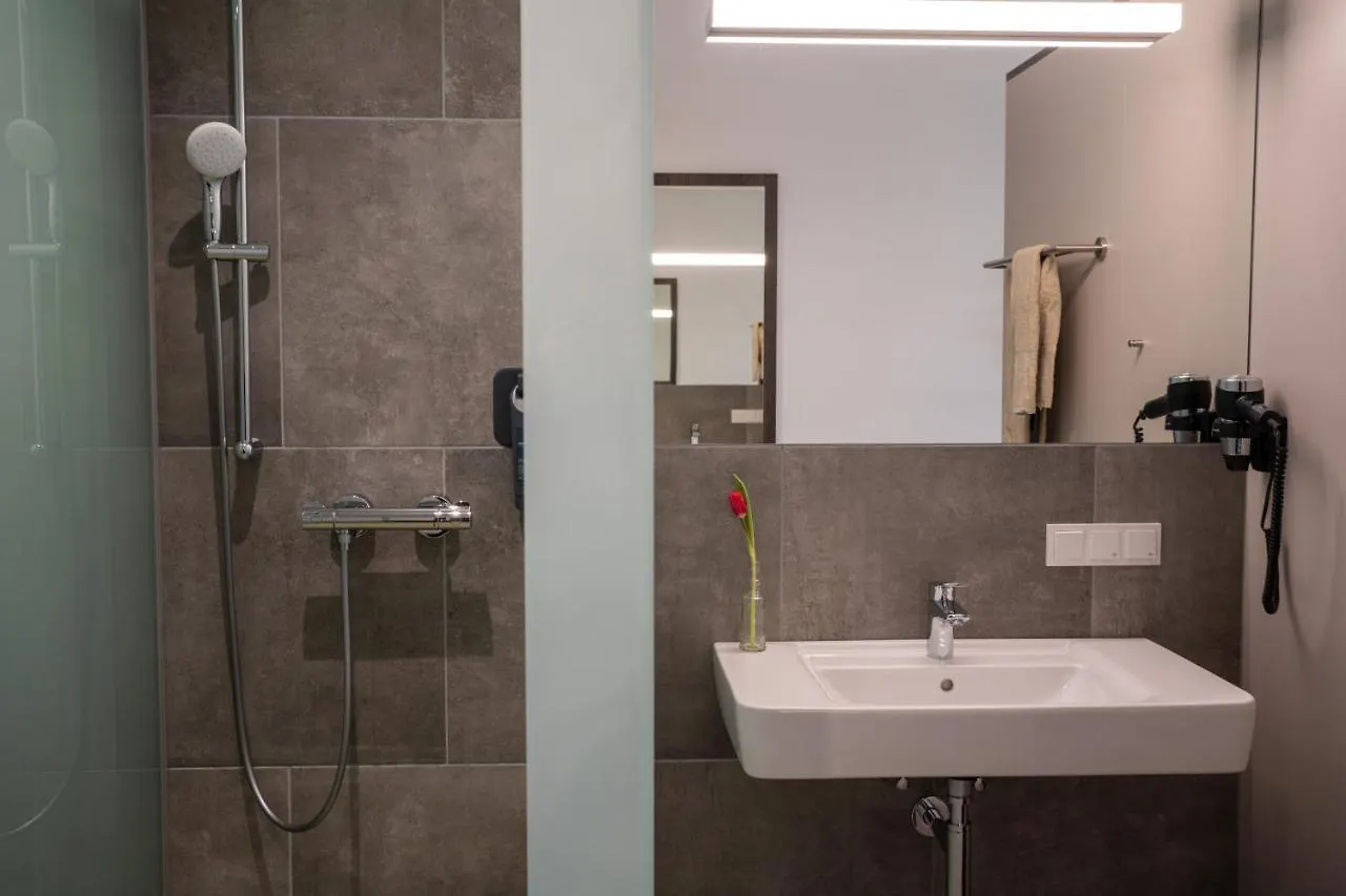 eee hotel Graz Pirka 0*,  Oostenrijk